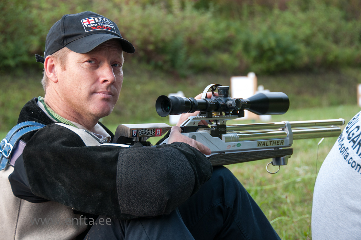 0109   Simon Ayers England